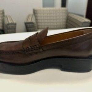 Tod's Brown Loafers